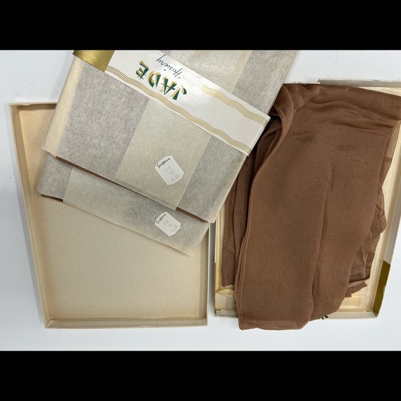 Vintage Silk Stockings set of three - Picture 8 of 8
